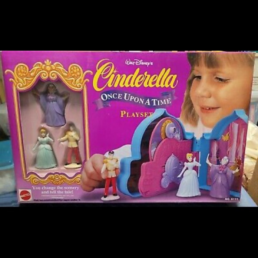 3 Cinderella Figures + Folding Playset Disney Princess Compact Once Upon a Time - Picture 2 of 10